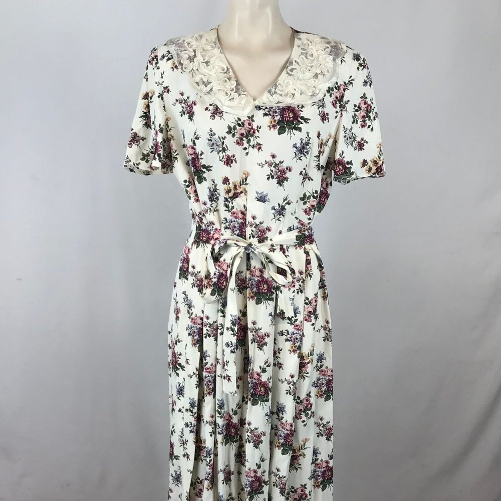 VINTAGE S.L. PETITES -SMALL PETITE - IVORY FLORAL SHORT SLV LACE COLLARED DRESS